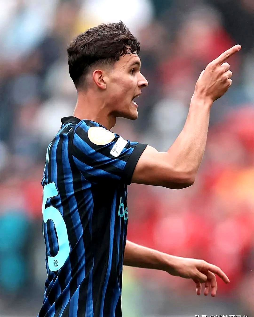 意大利杯清晨再迎强敌；西汉姆防线松动；主帅态度：信心回归；年轻球员得到机会的简单介绍