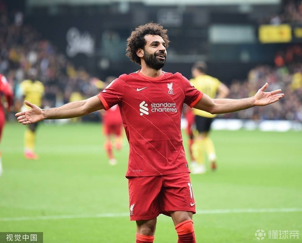 莱万多夫斯基巅峰对决,萨拉赫与40激战巴塞罗那分钟,挺进下一轮胜负难料!的简单介绍